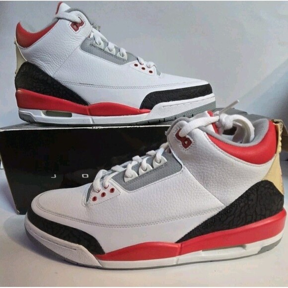 Air Jordan 3 Retro 2007 White/Fire Red-Cement Grey Sz 12 136064-161 - Picture 1 of 9